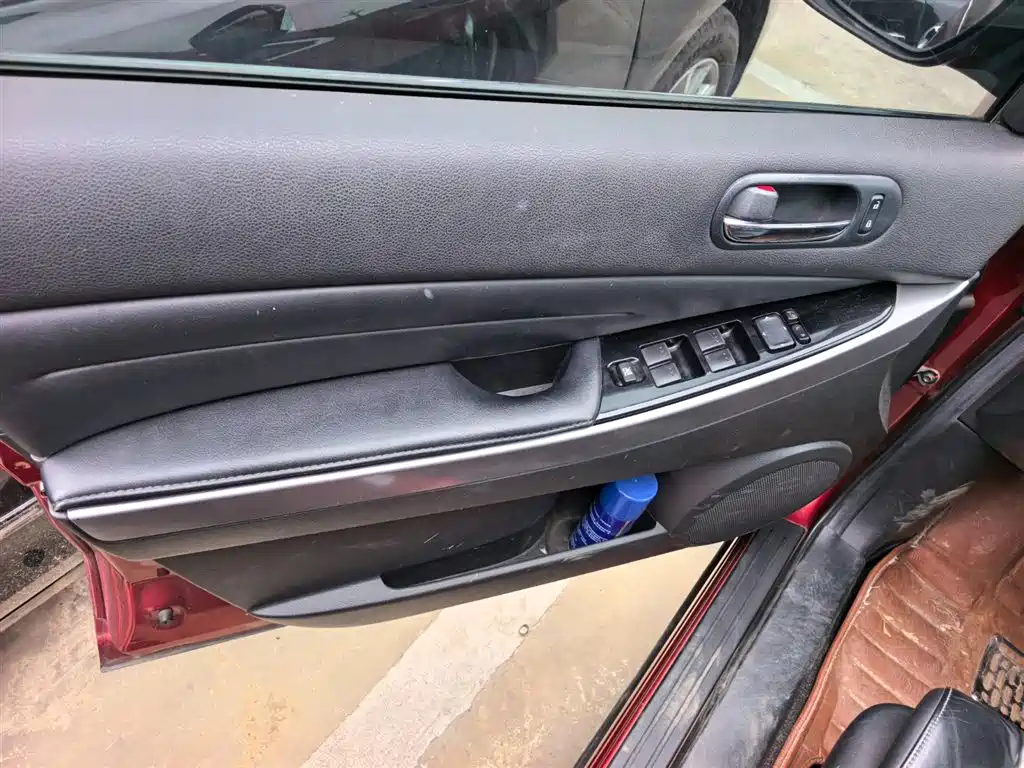 Mazda CX-7 2014