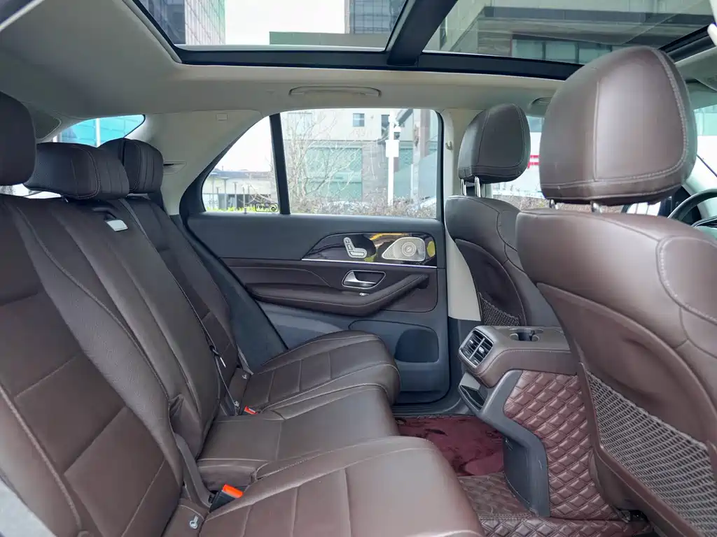 Mercedes-Benz GLE 2020 — фото 14
