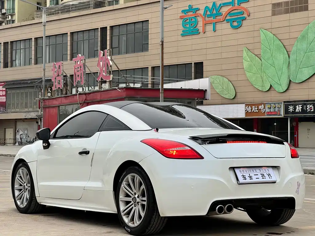 Peugeot RCZ 2013 — фото 4