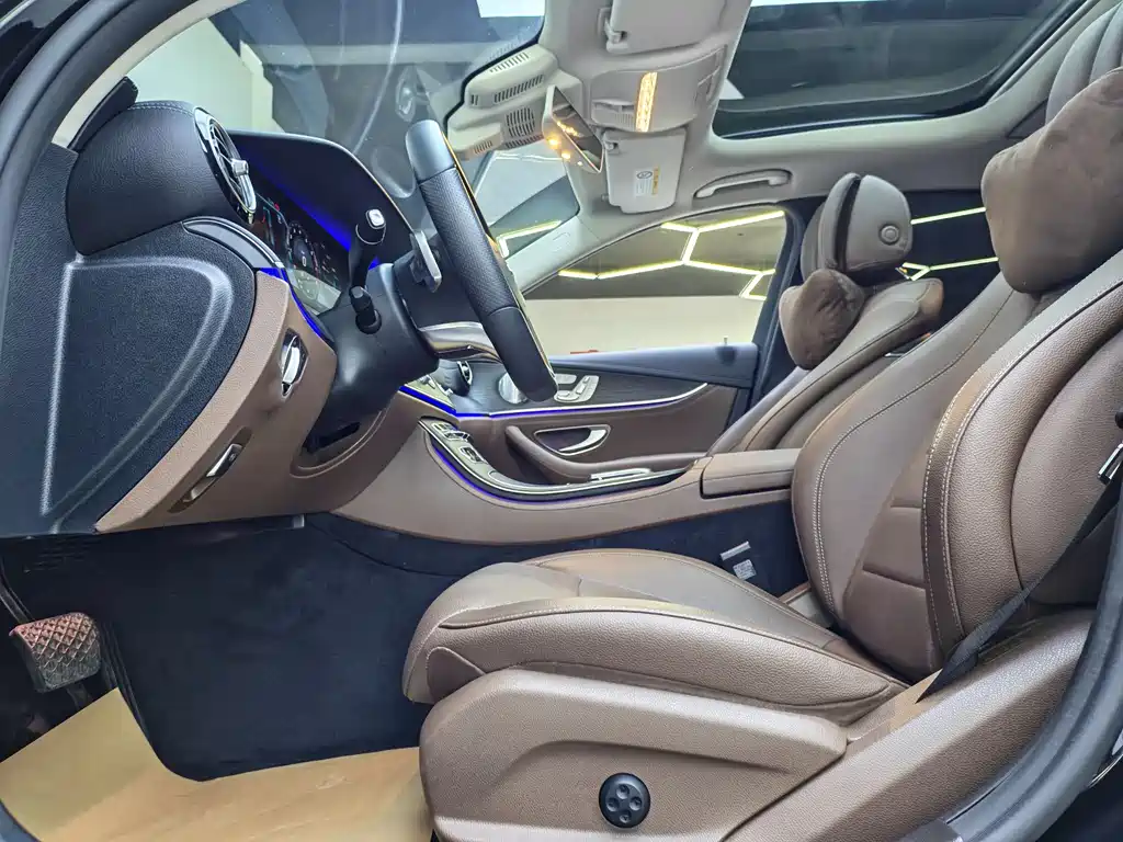 Mercedes-Benz E-Class 2020 — фото 13