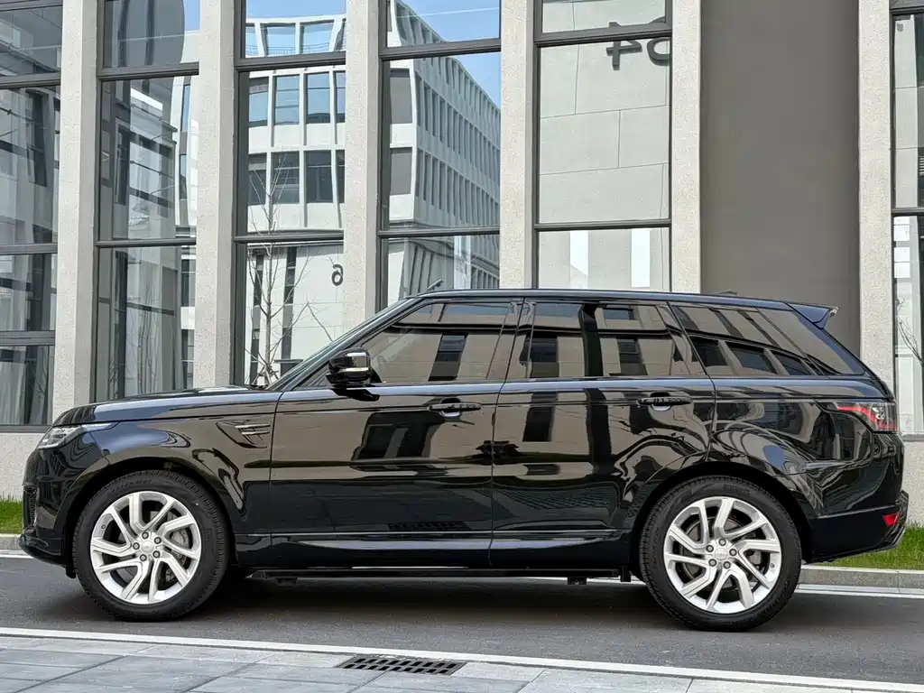 Land Rover Sport 2021 — фото 5