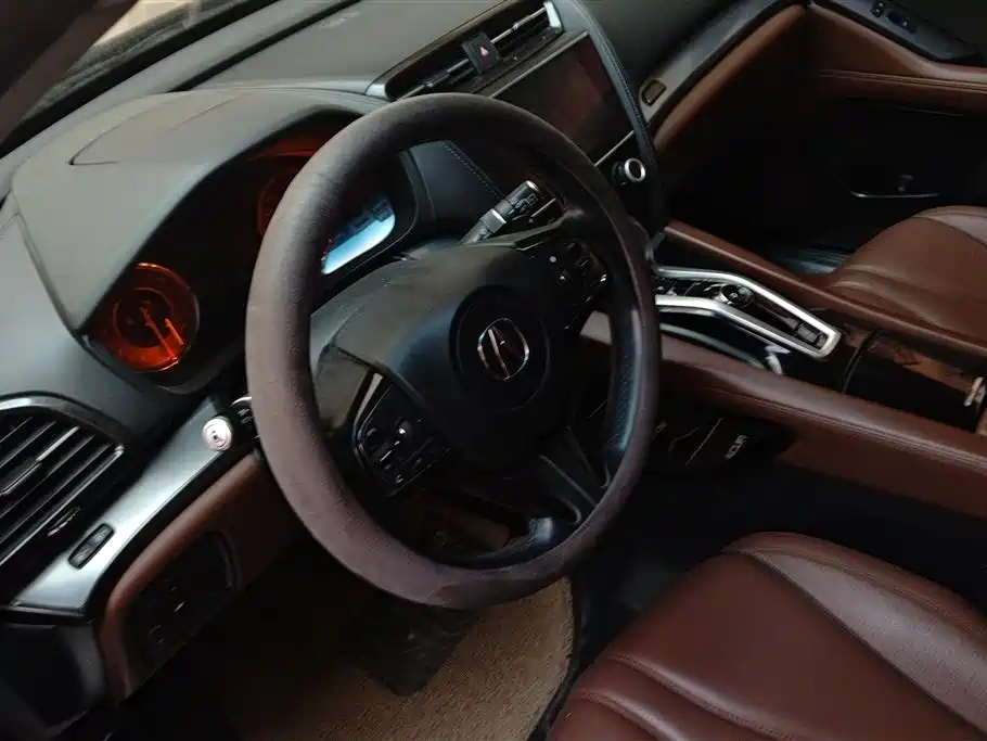 Acura CDX 2017 — фото 15