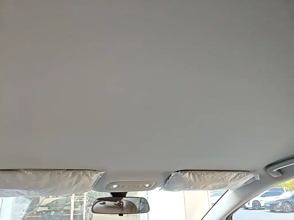 Wuling Starlight 730 New Energy 2025 — фото 18