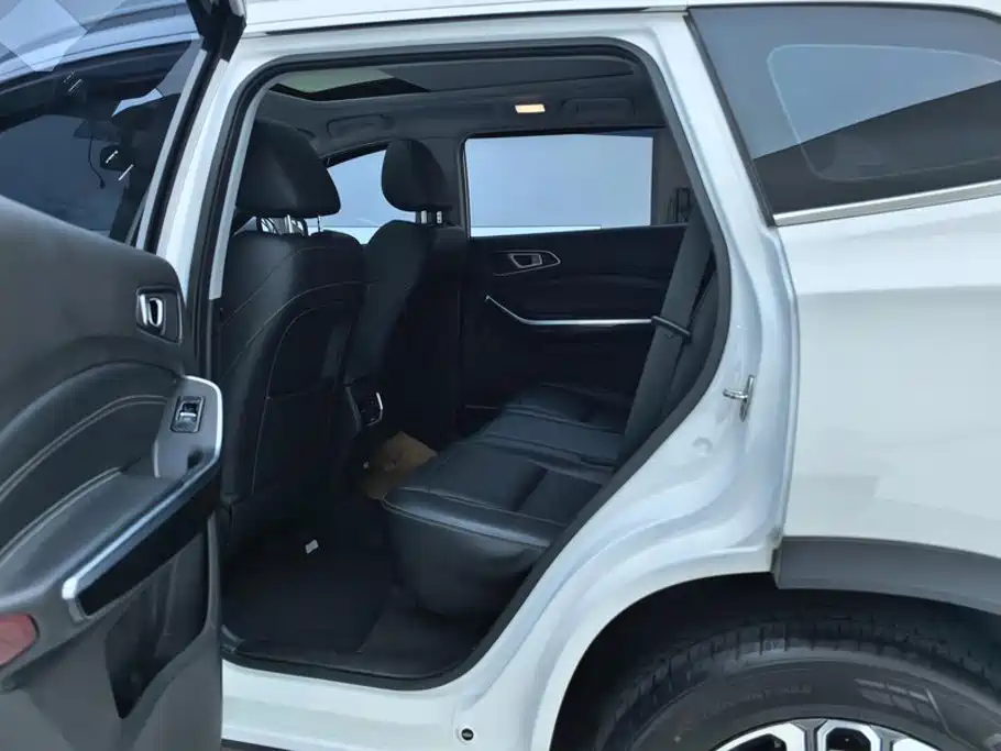 Chery Tiggo 8 2019 — фото 11