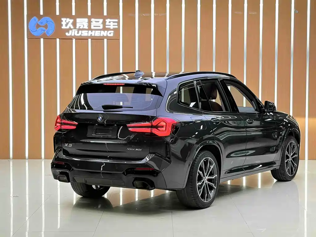 BMW X3 2021 — фото 18