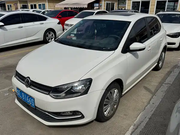 Volkswagen Polo 2016