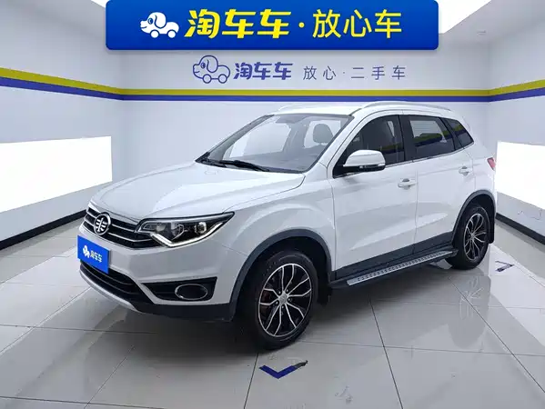 FAW Senya R7 2017
