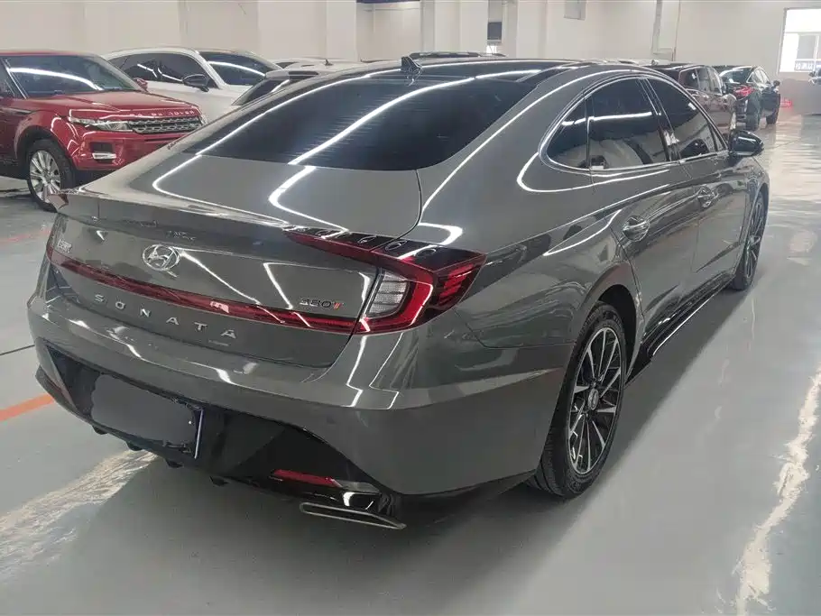 Hyundai Sonata 2022 — фото 3