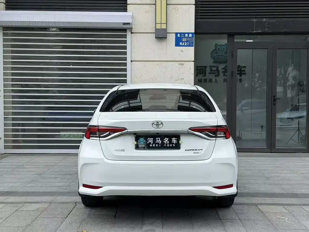 Toyota Corolla 2022 — фото 10