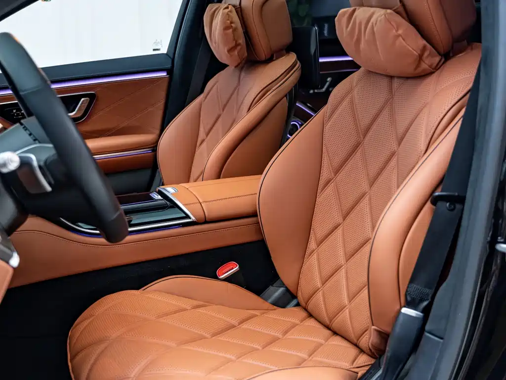Mercedes-Benz Maybach S-Class 2023 — фото 16