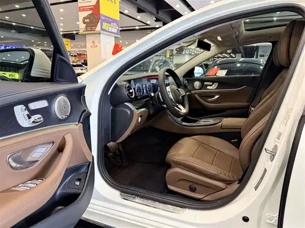 Mercedes-Benz E-Class 2019