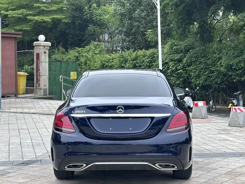 Mercedes-Benz C-Class 2019
