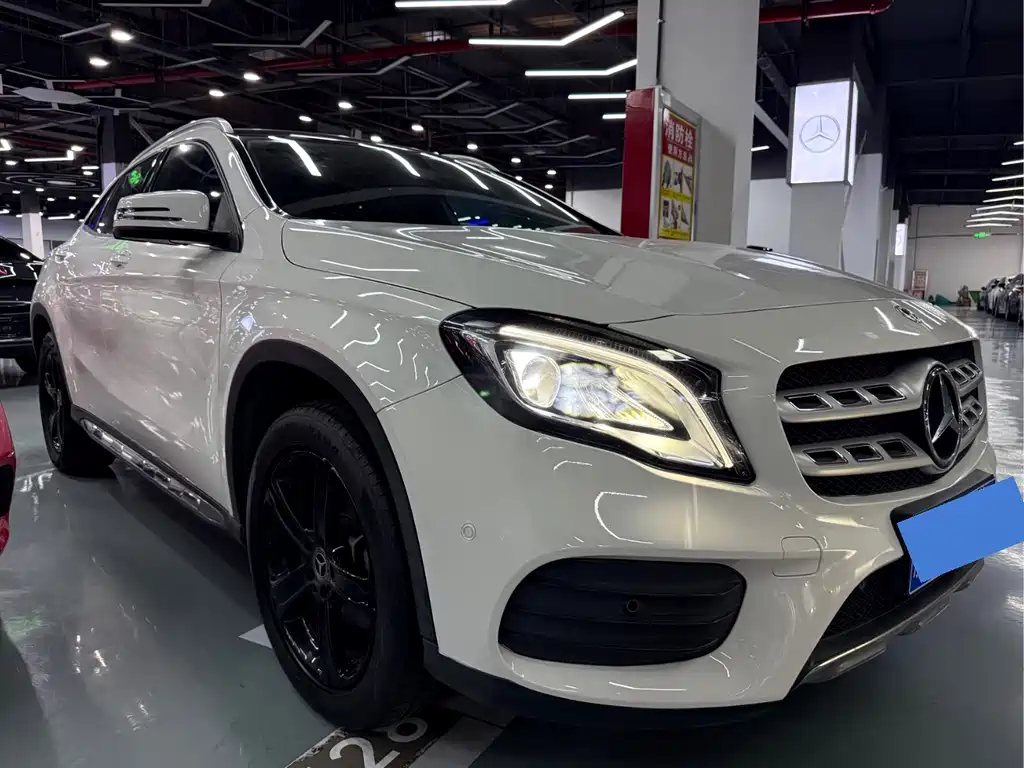 Mercedes-Benz GLA 2019