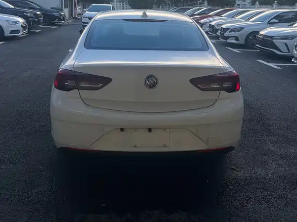 Buick Regal 2020