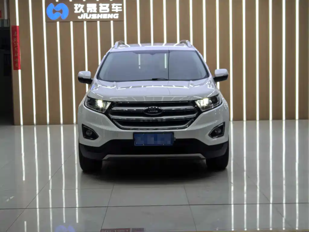 Ford Edge 2018 — фото 2