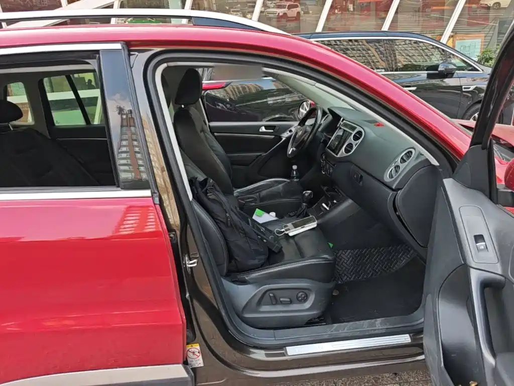 Volkswagen Tiguan 2016 — фото 25