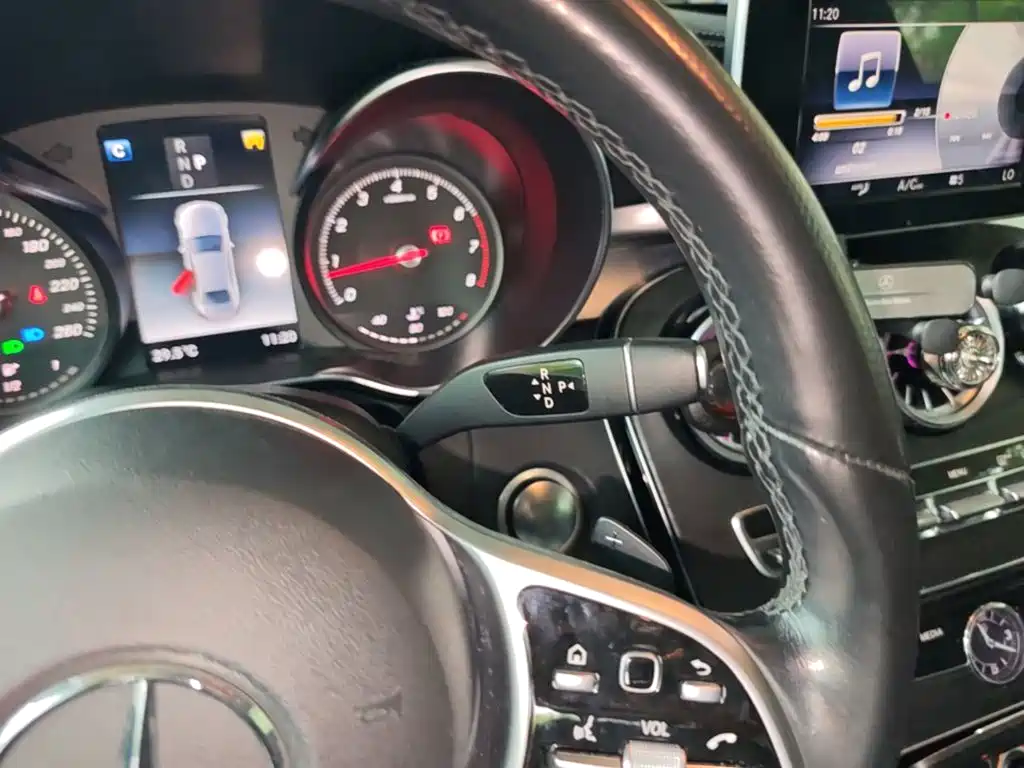 Mercedes-Benz C-Class 2018 — фото 14