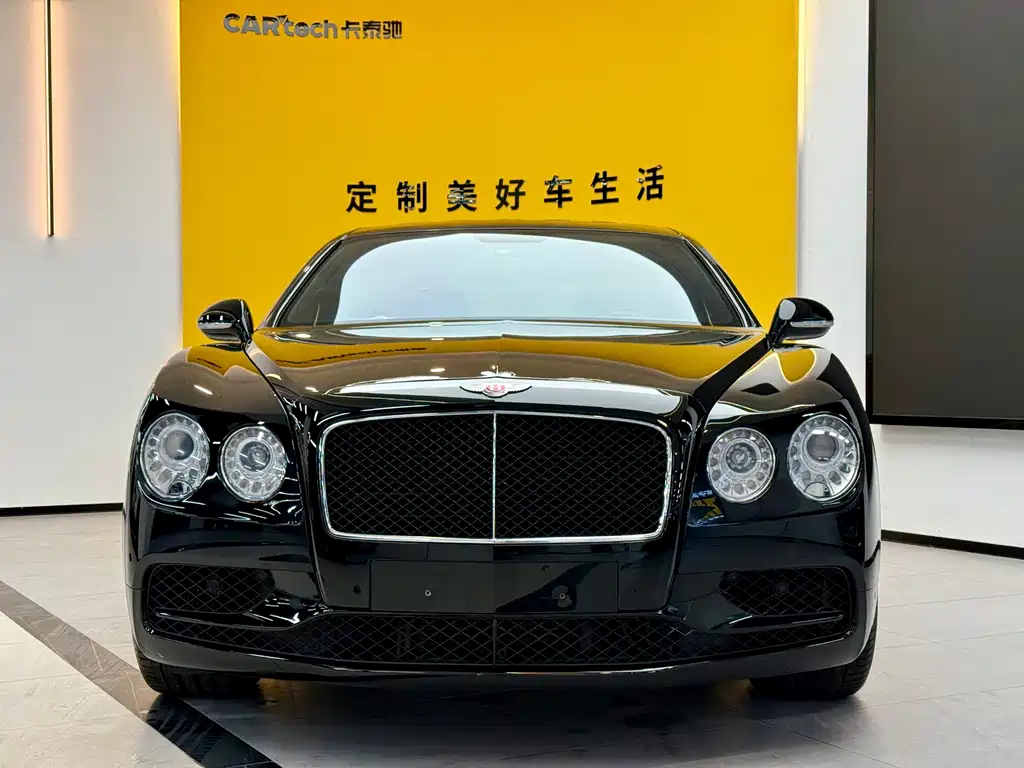 Bentley Flying Spur 2018 — фото 2