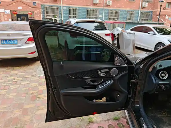 Mercedes-Benz C-Class 2018