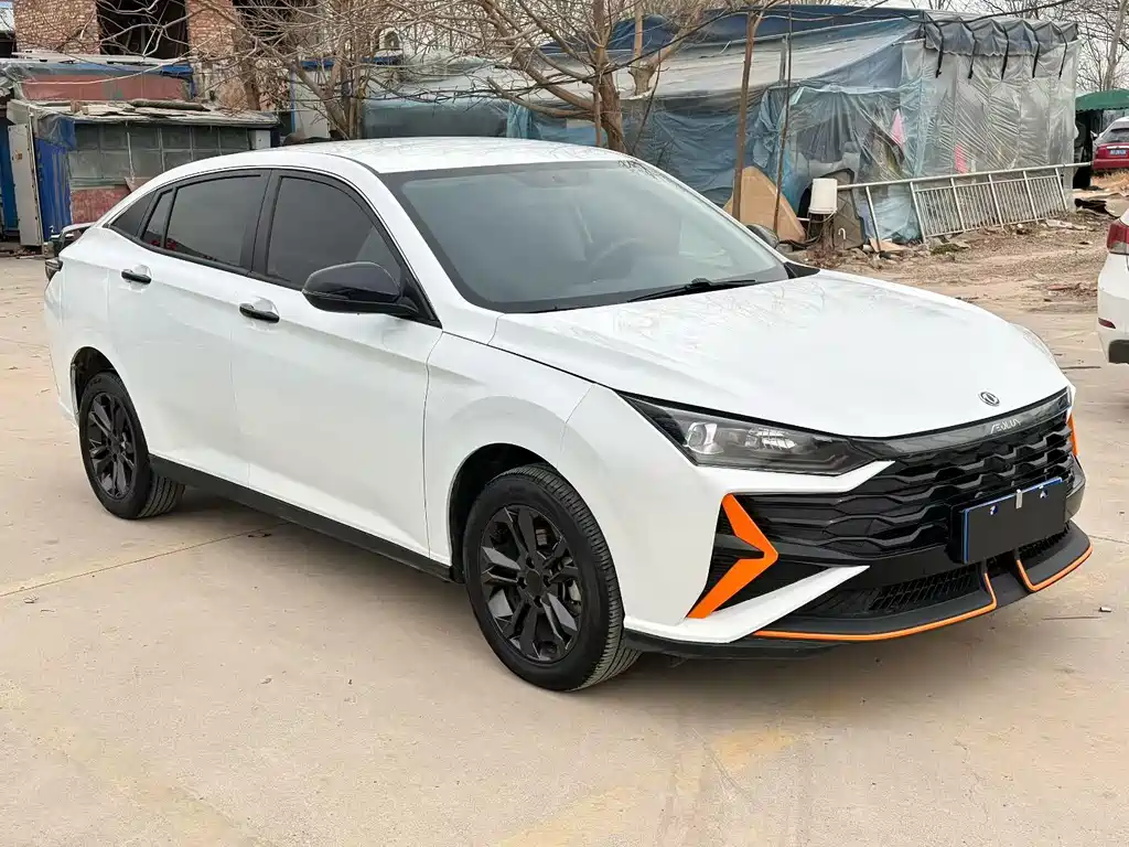 Dongfeng Yixuan 2024