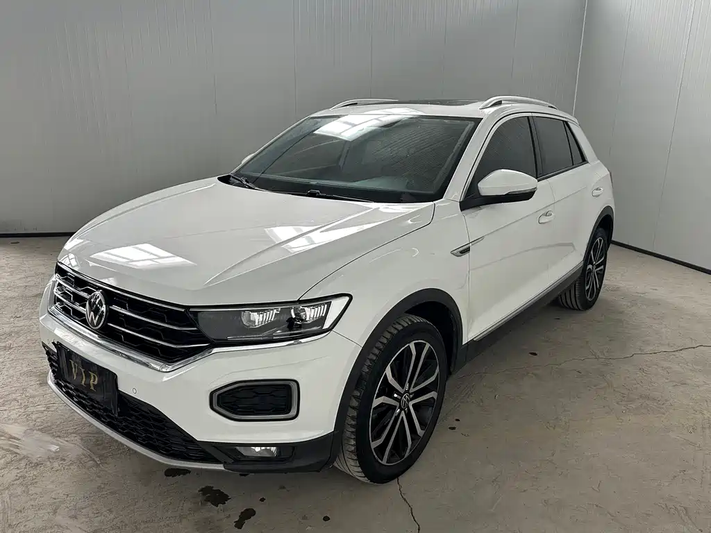 Volkswagen T-Roc 2022 — фото 1