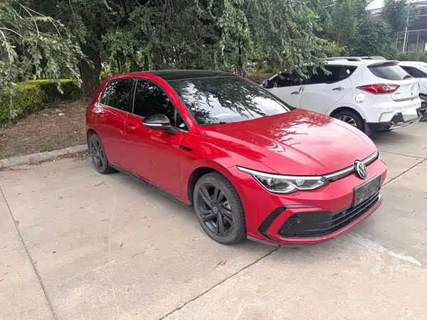 Volkswagen Golf 2022