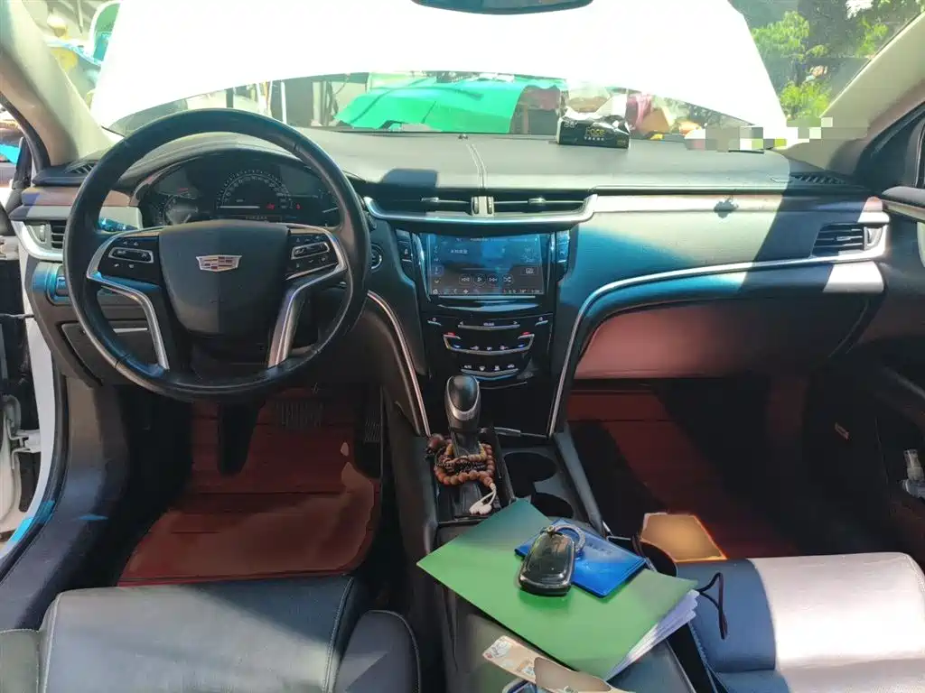 Cadillac XTS 2018 — фото 13