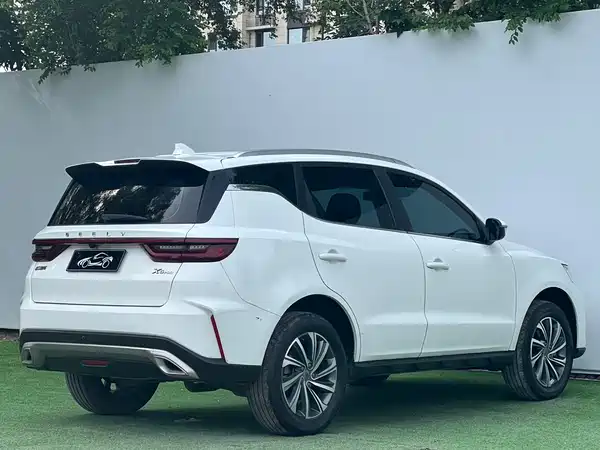Geely Vision X6 2022
