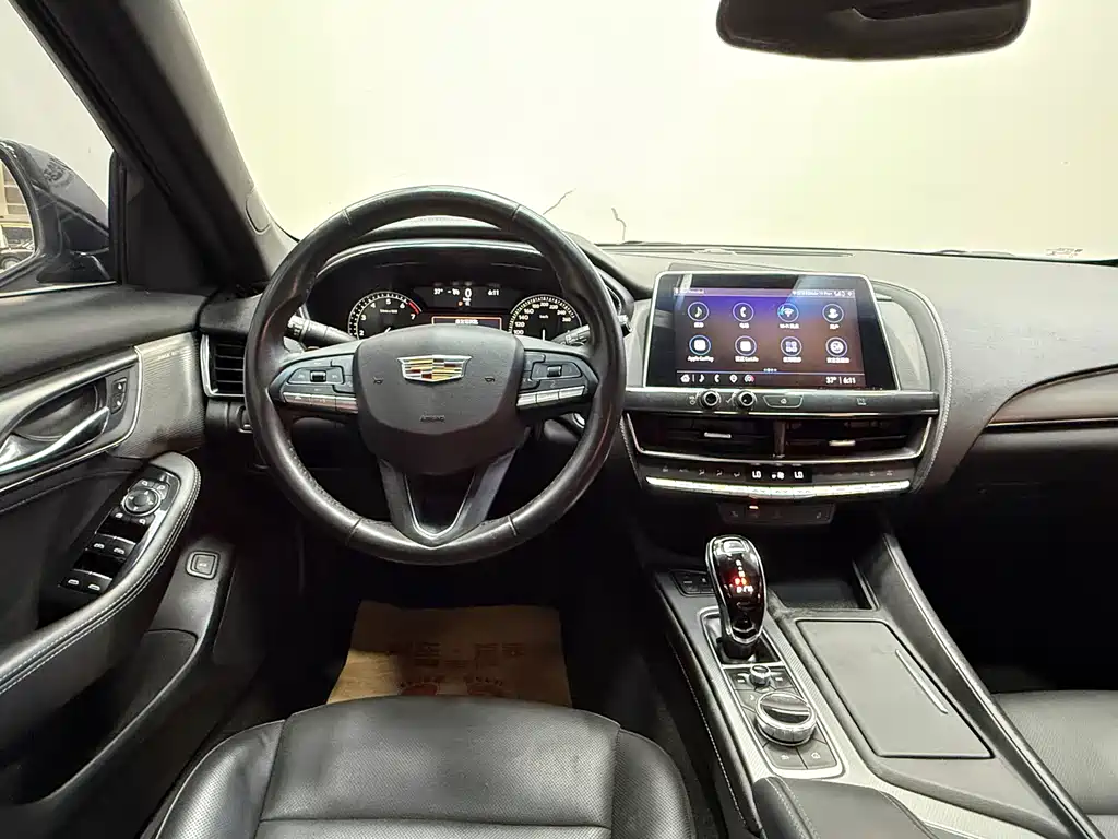 Cadillac CT5 2021 — фото 18