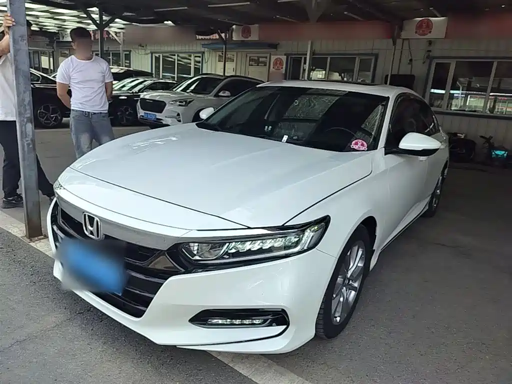 Honda Accord 2019 — фото 1