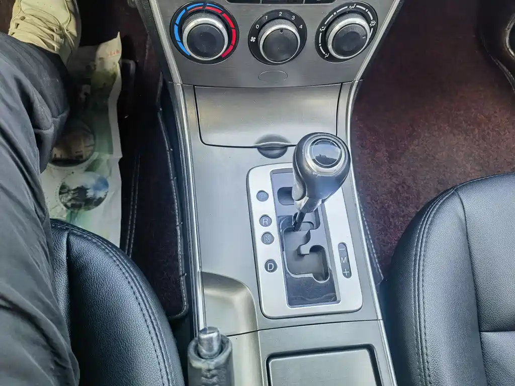 Mazda 6 2015 — фото 11