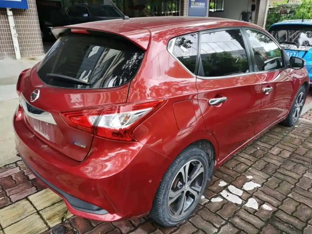 Nissan Tiida 2018