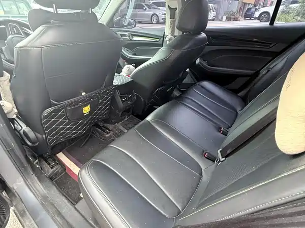 Roewe i5 2021