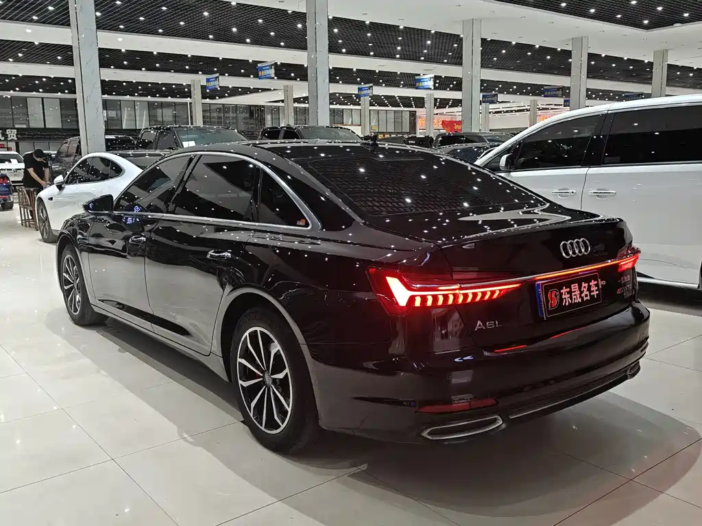 Audi A6L 2021 — фото 10