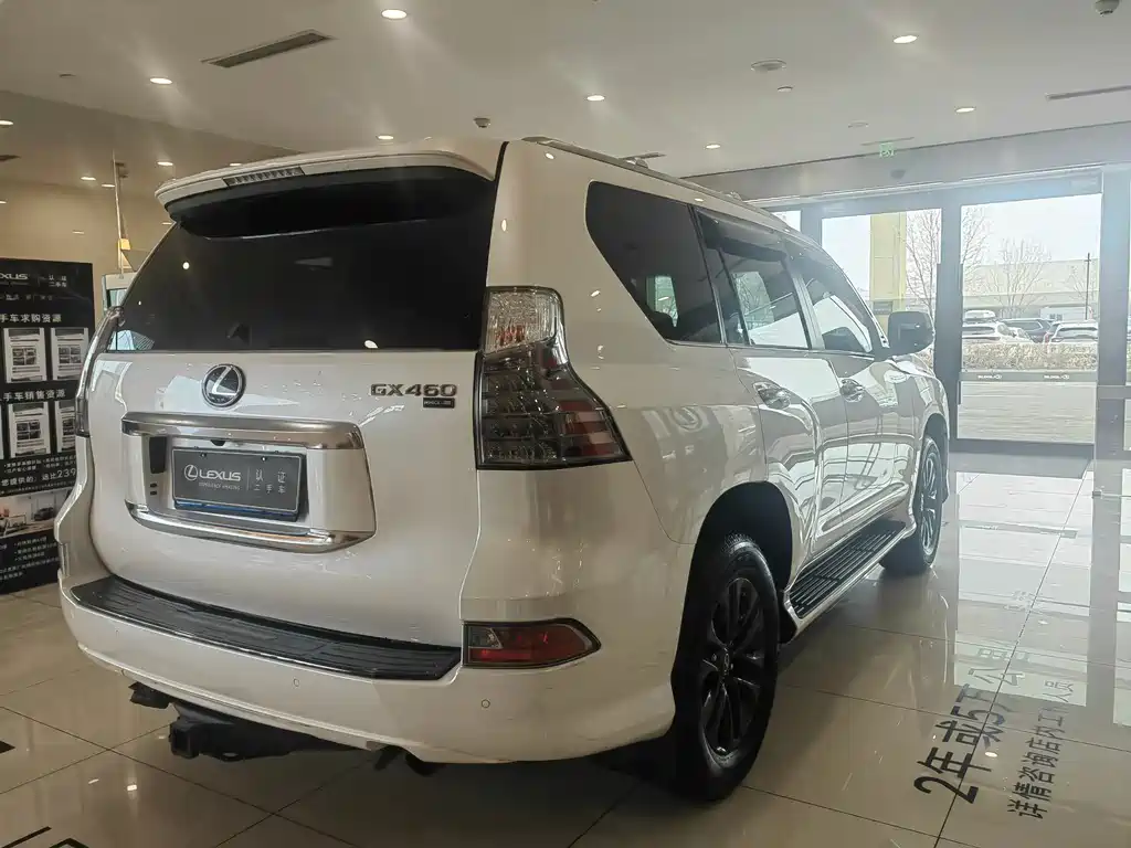 Lexus GX 2024 — фото 14