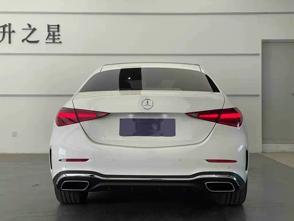 Mercedes-Benz C-Class 2023