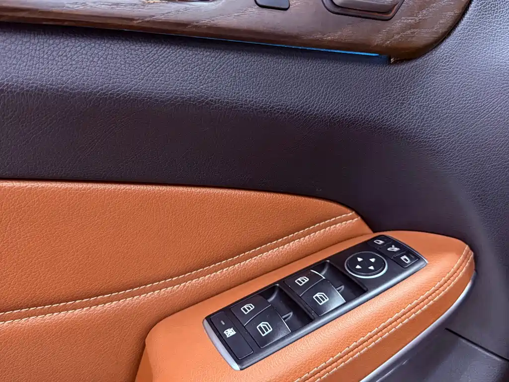 Mercedes-Benz GLS 2016 — фото 20