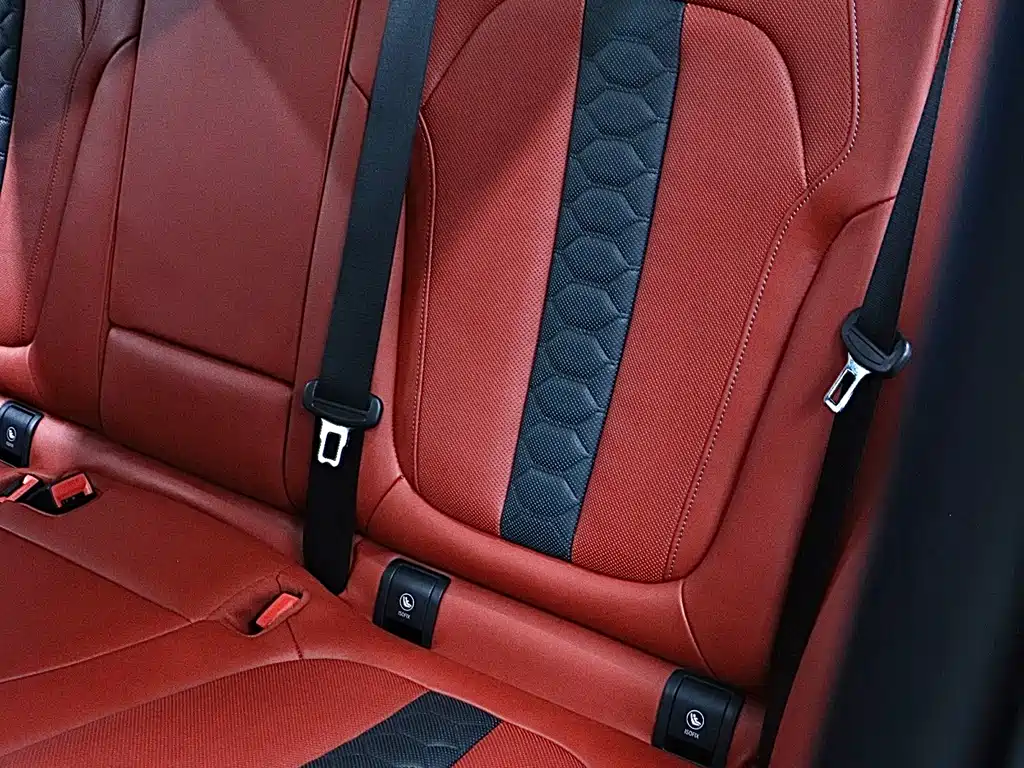 BMW X5 M 2023 — фото 14