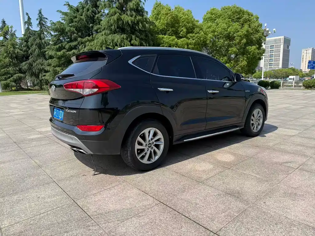 Hyundai Tucson 2017 — фото 7