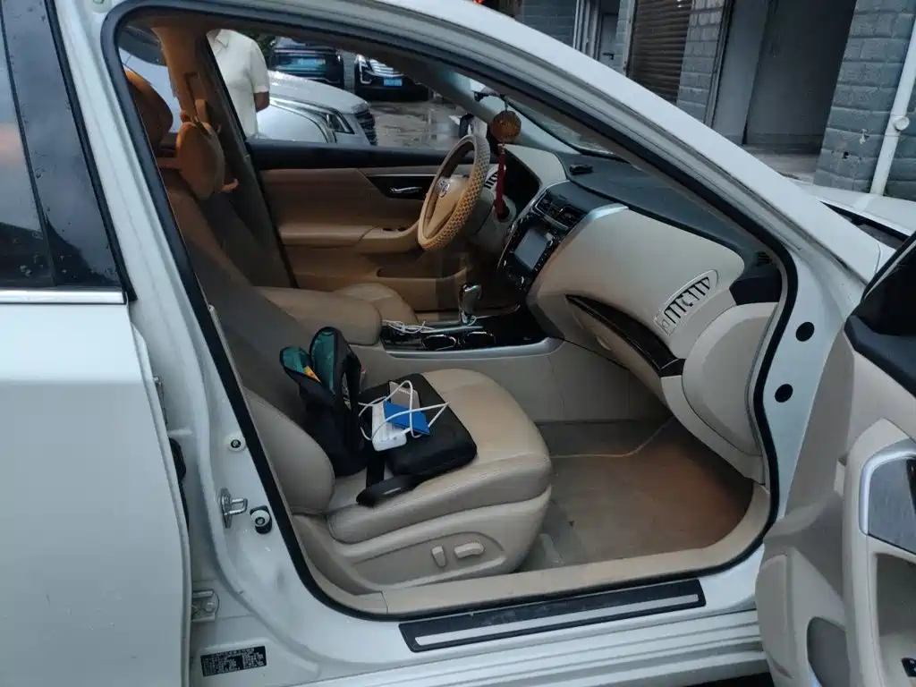 Nissan Teana 2015 — фото 19