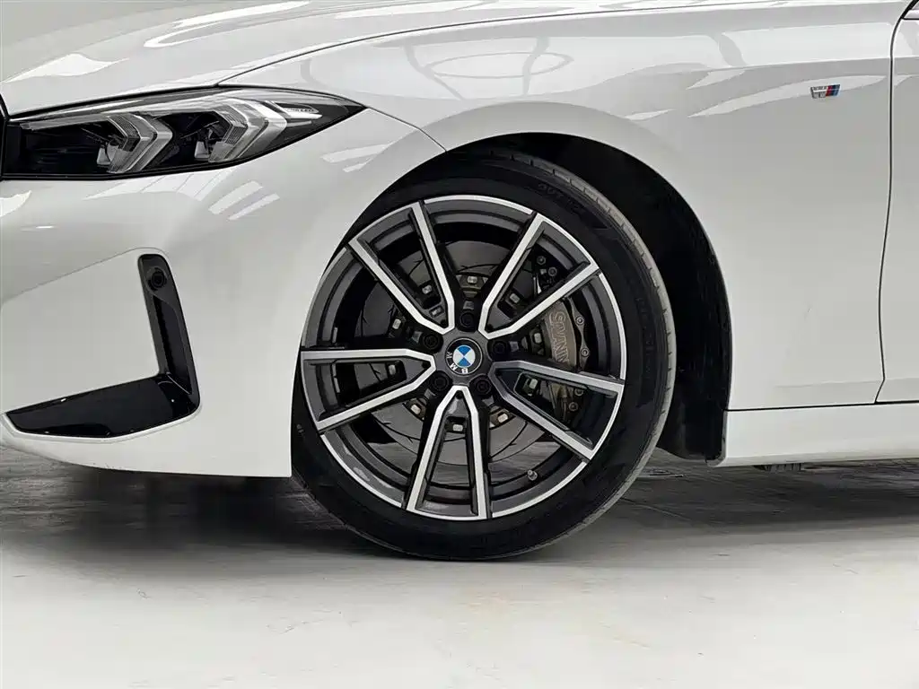 BMW 3 Series 2023 — фото 10