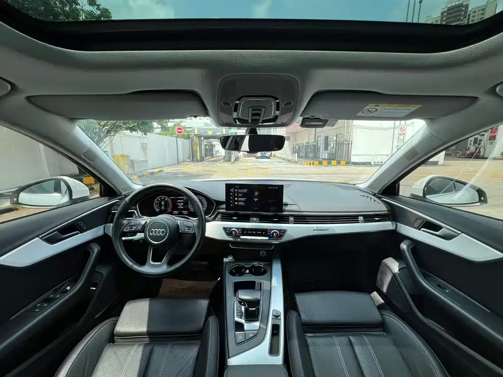 Audi A4L 2025