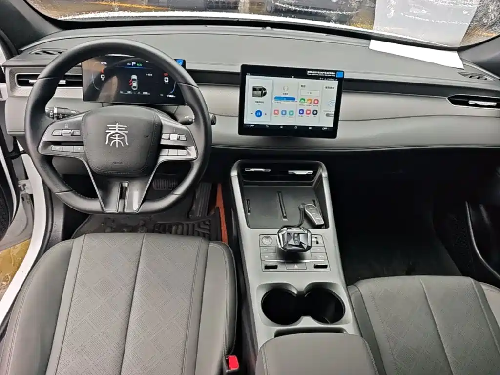 BYD Qin PLUS 2025 — фото 10