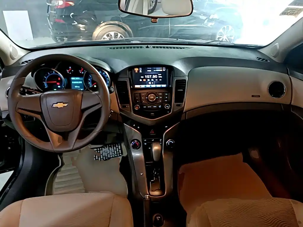 Chevrolet Cruze 2016 — фото 10