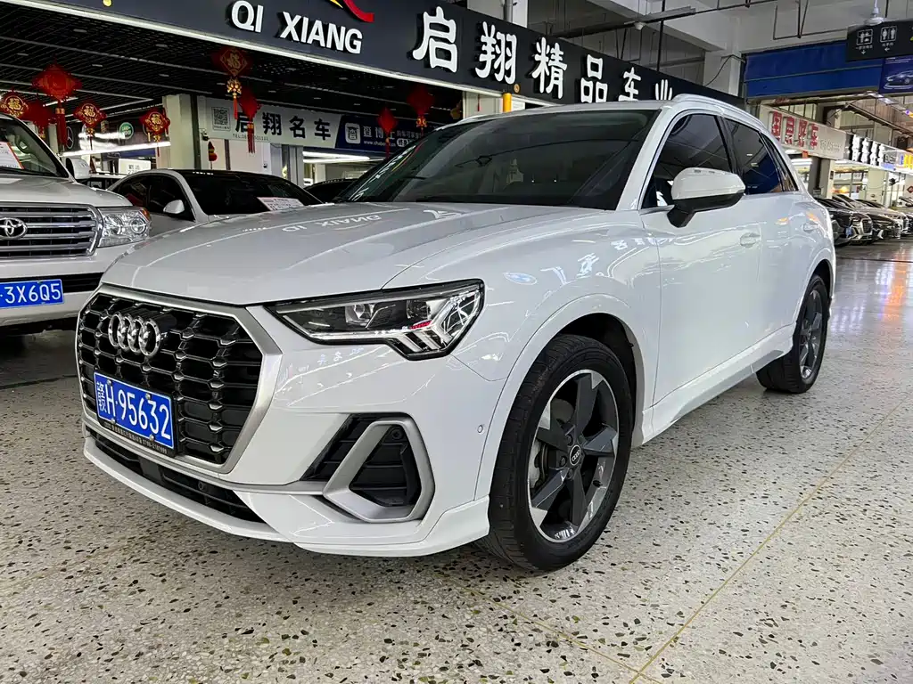 Audi Q3 2022
