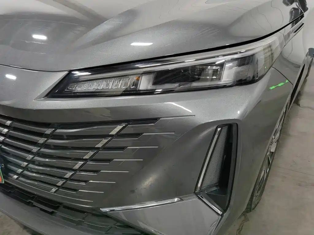 Changan Eado PHEV 2026 — фото 7