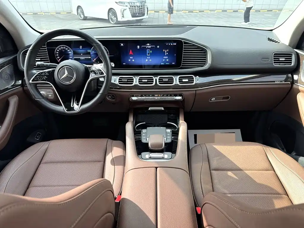 Mercedes-Benz GLE 2023 — фото 6