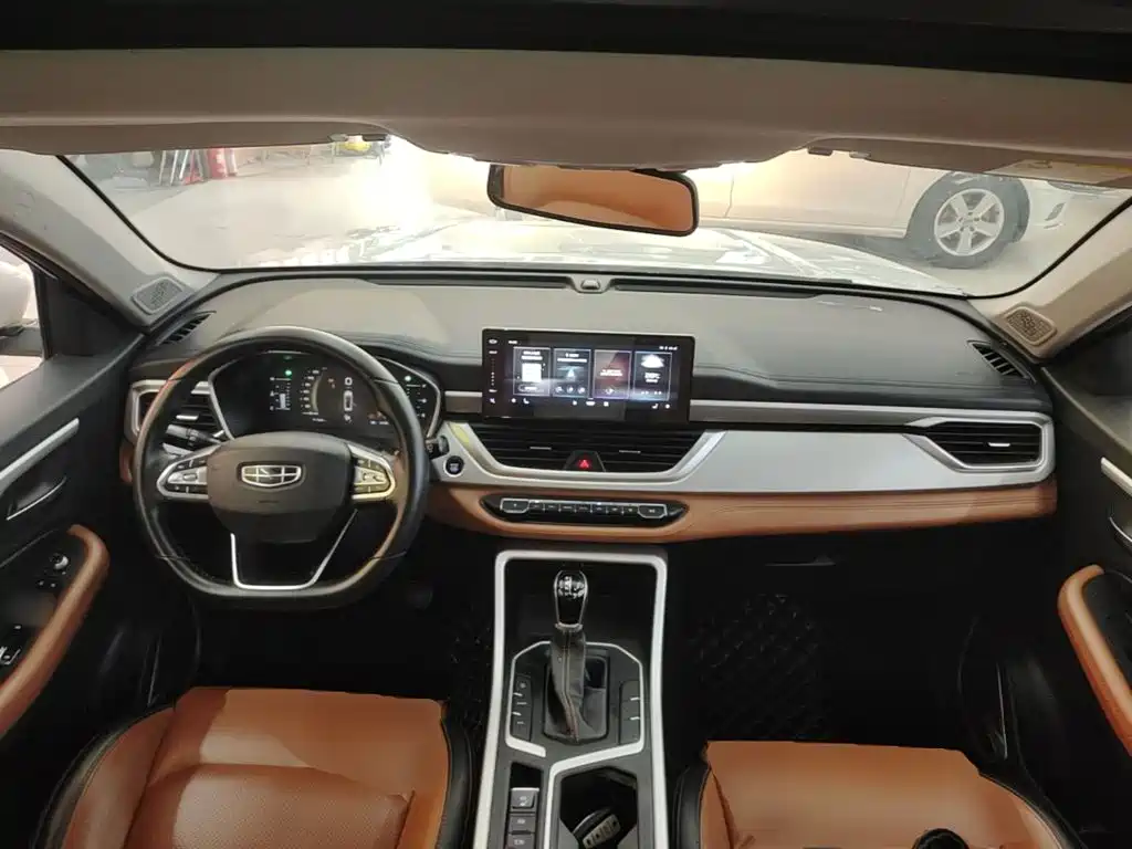 Geely Vision X6 2019 — фото 10