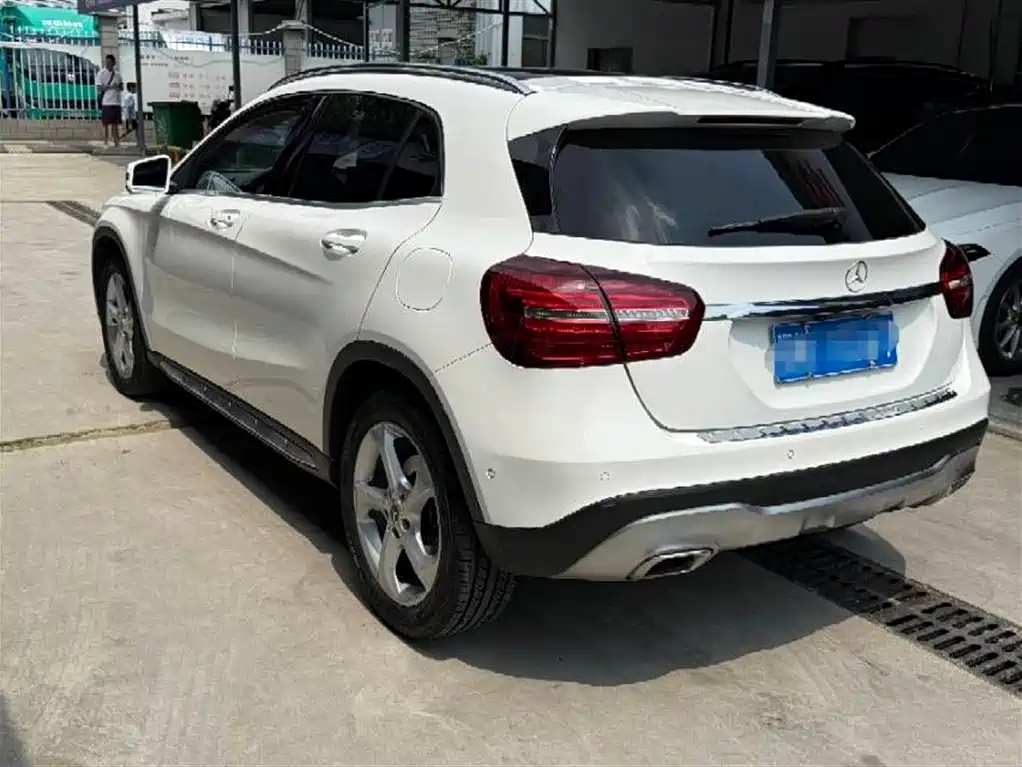 Mercedes-Benz GLA 2018 — фото 6
