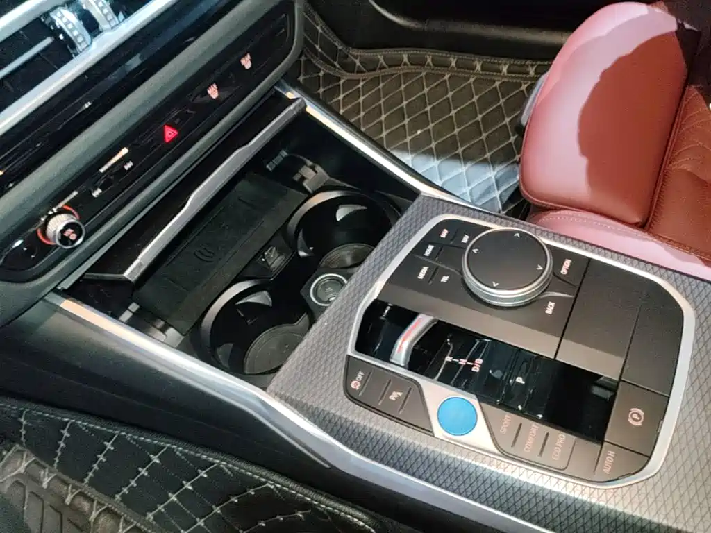 BMW i3 2024 — фото 14
